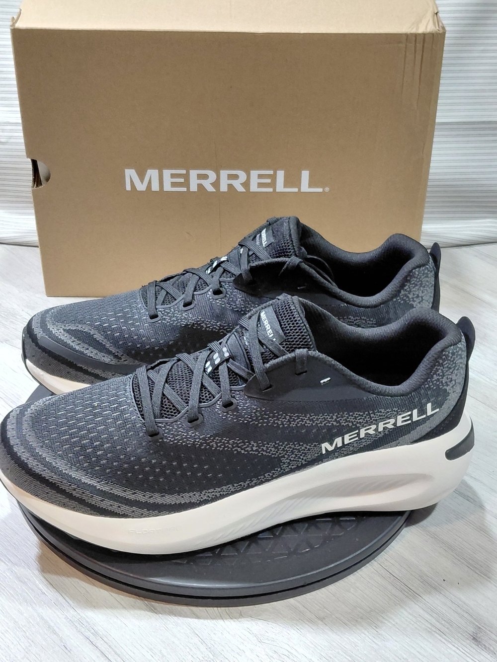 NEW Merrell Men's Morphlite Premium Hybrid Road To Trail Running Shoes SIZE 12